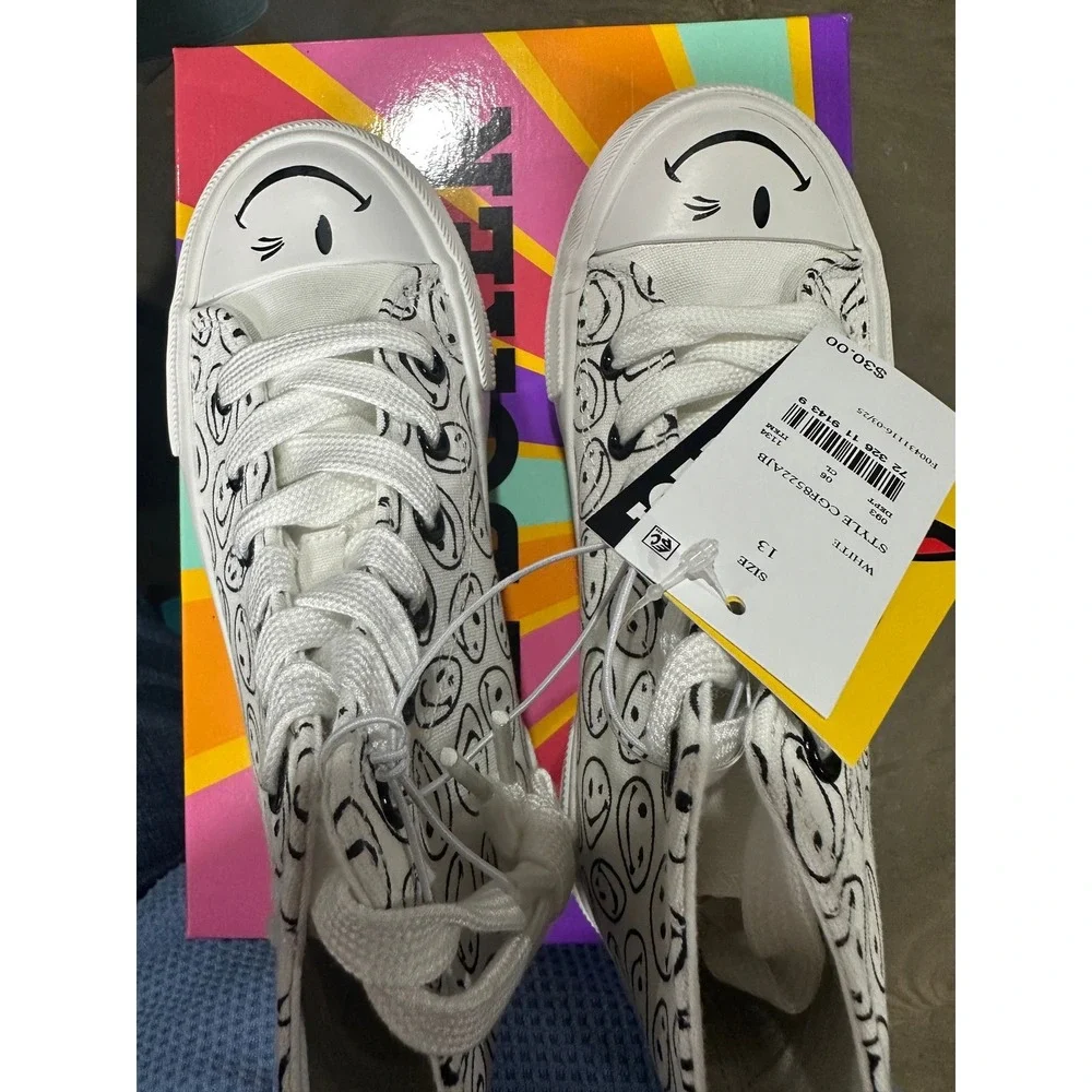 Joe Boxer Sz 13 Smiley Face Sneakers